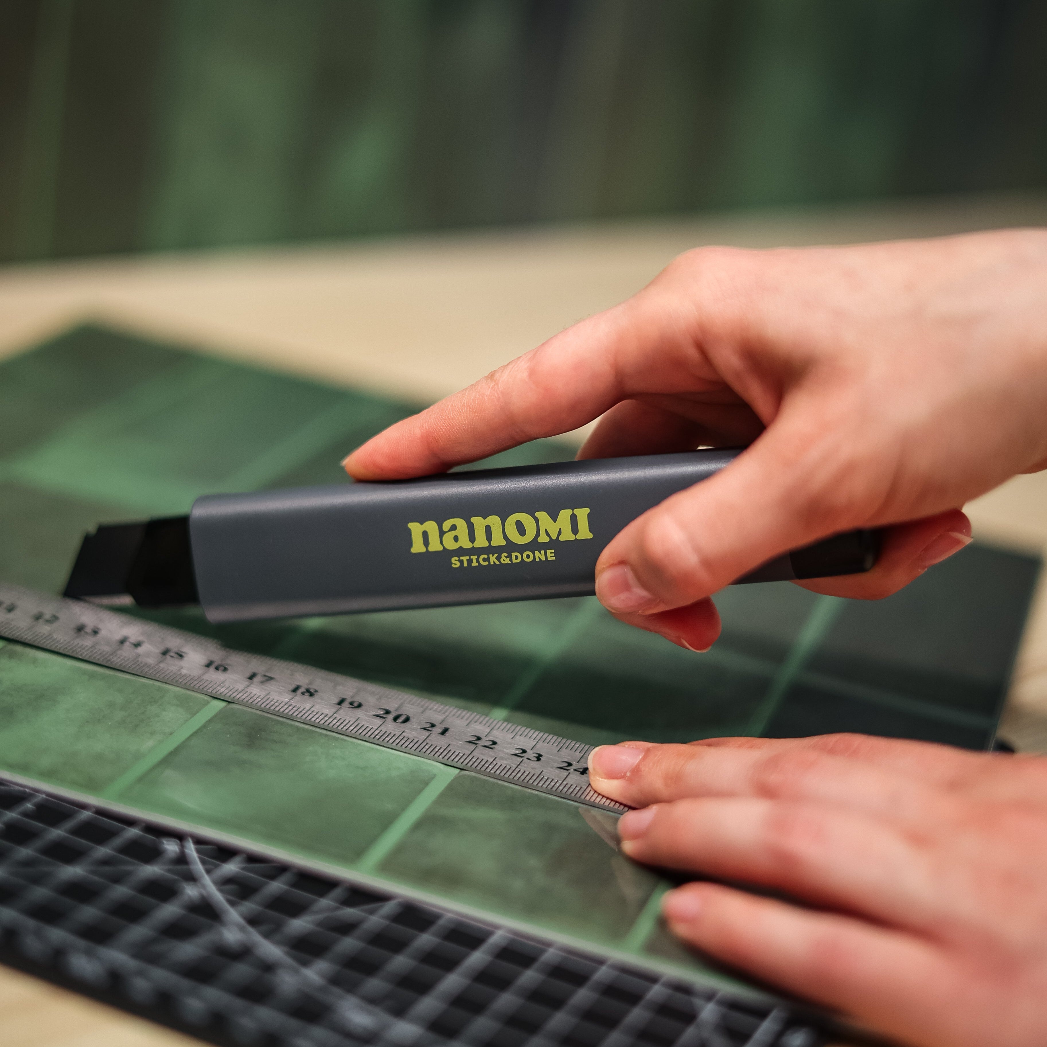 Nanomi vágókés 2db ajándék pengével