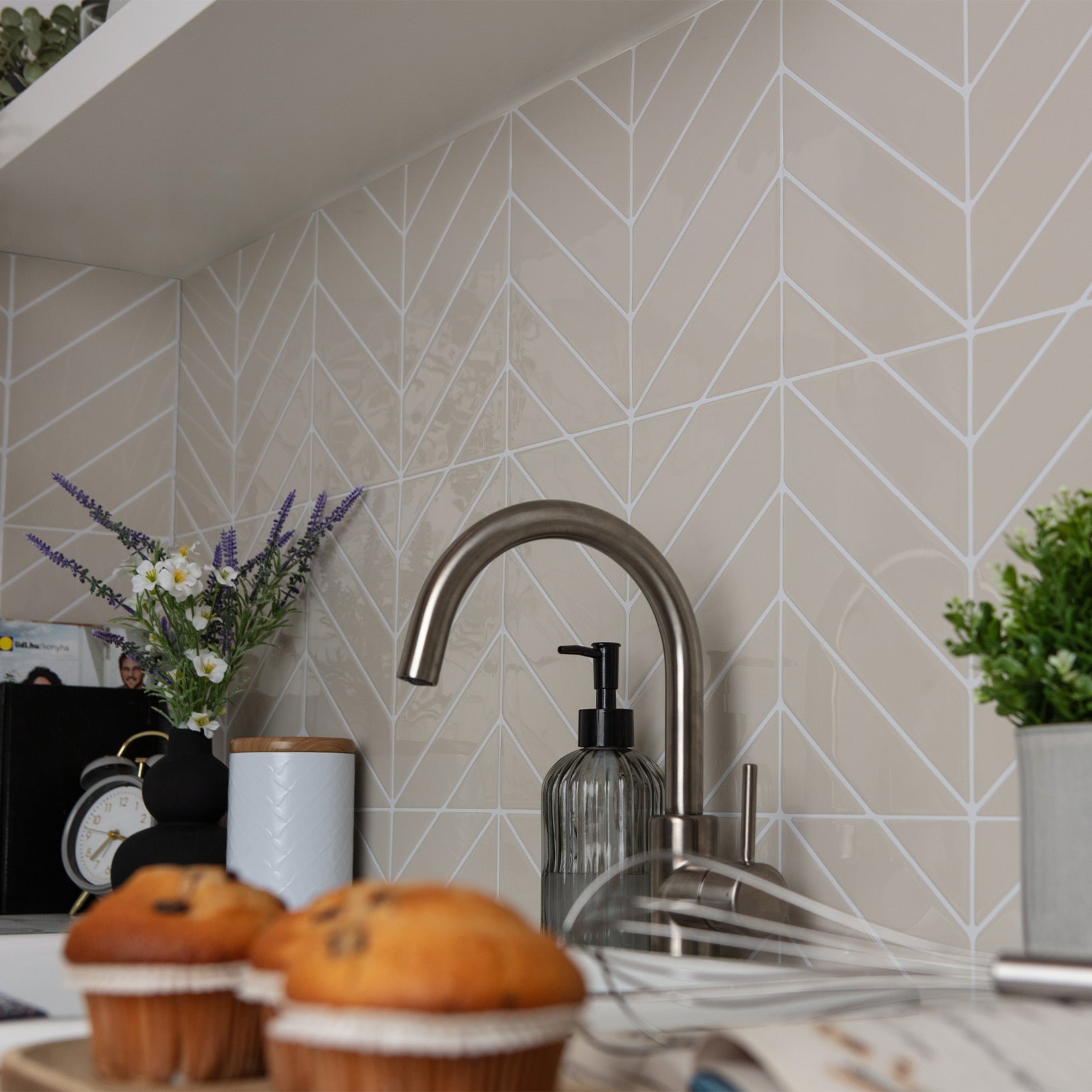 Stick&Done Falburkolat London Beige - 10db - 32x25cm